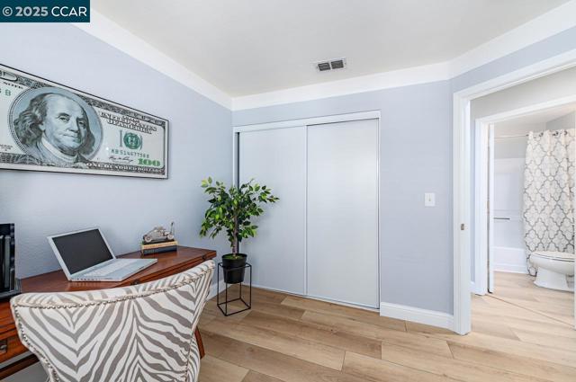 6026 Condor St, Danville CA: https://media.crmls.org/mediaz/aa00eea1-089e-45a1-924c-1b82b92f0f0a.jpg