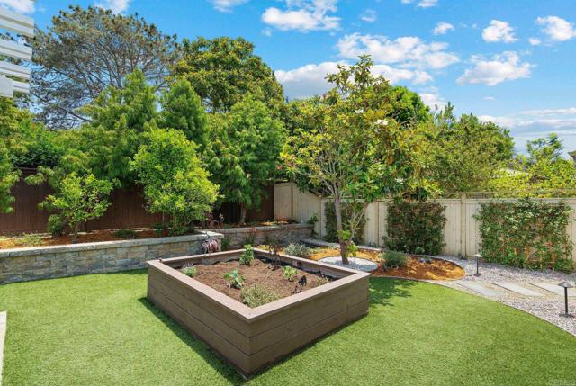 Image 22 of 48 For 1504 Halia Court