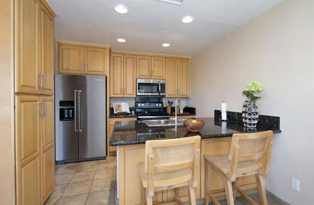 Detail Gallery Image 8 of 26 For 3625 Vista Oceana #18,  Oceanside,  CA 92057 - 2 Beds | 2 Baths