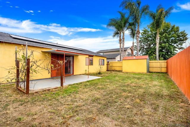 1562 Arequipa Street, San Diego CA: https://media.crmls.org/mediaz/aa01fccd-9a3a-422a-8330-1ed84d04a9cf.jpg