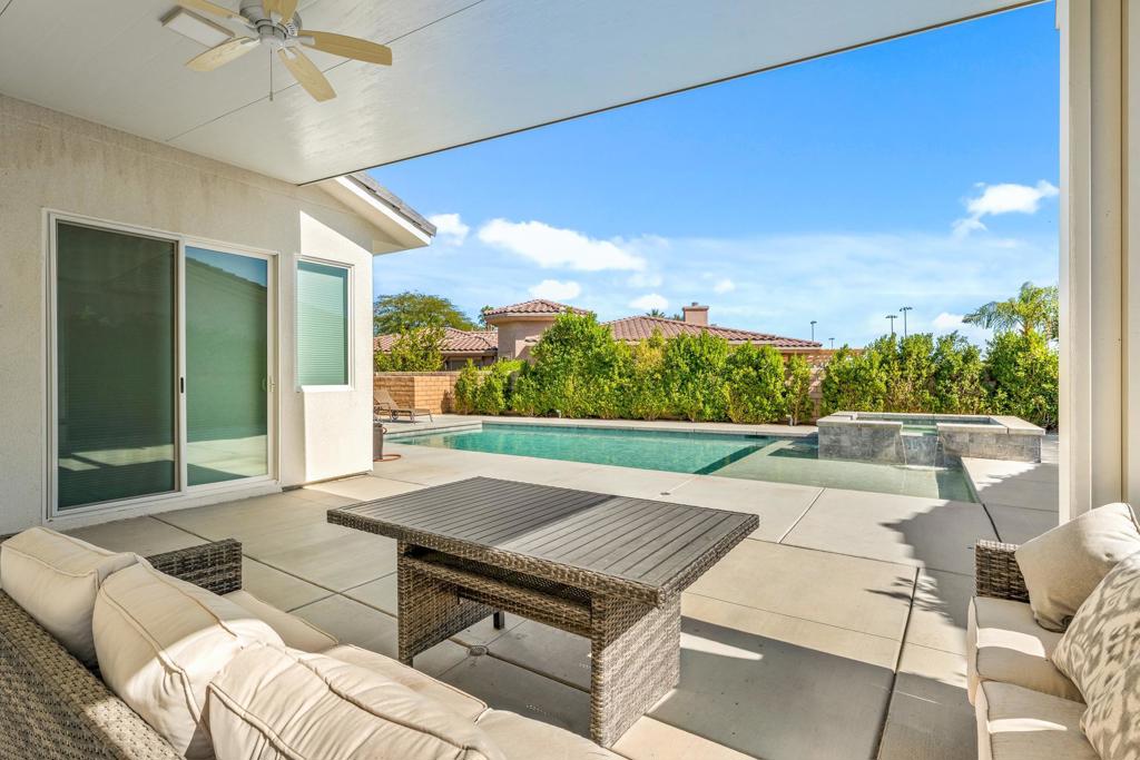 MLS #219138085DA image #9