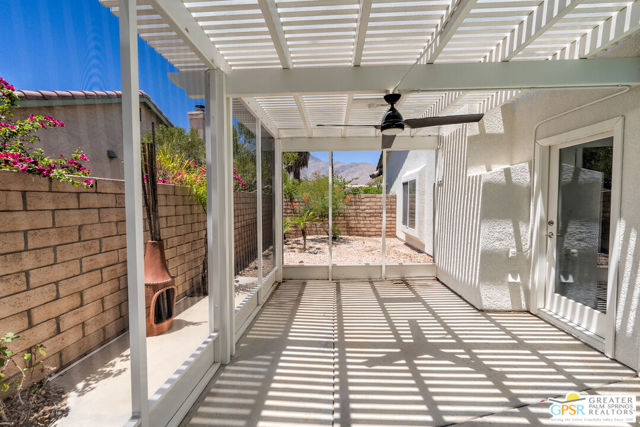 2220 N Paseo De Anza, Palm Springs CA: https://media.crmls.org/mediaz/aa03d447-6e80-4352-9deb-5638af49606f.jpg
