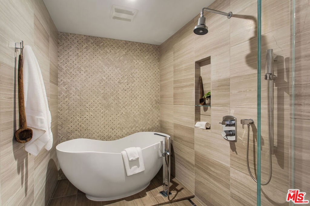 MLS #26860955 image #41