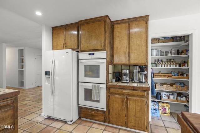 518 S Ventura Street, Ojai CA: https://media.crmls.org/mediaz/aa075877-7aa7-4f33-85d6-bcc9d09c732d.jpg