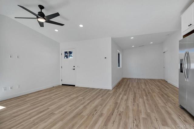 229 Yacon Street, Vista CA: https://media.crmls.org/mediaz/aa085db3-aec4-4da5-ab8e-3248cf0c8fab.jpg