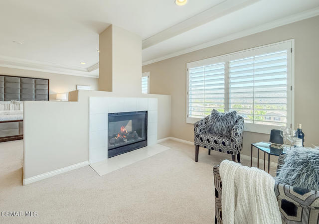 3030 Hollycrest Avenue, Thousand Oaks CA: https://media.crmls.org/mediaz/aa08ac90-fe1f-4f28-b2cc-b781b21c21e2.jpg