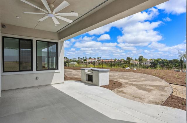 Detail Gallery Image 36 of 41 For 1220 Stonemark Place #MAIN HOUSE,  Vista,  CA 92081 - 6 Beds | 5 Baths