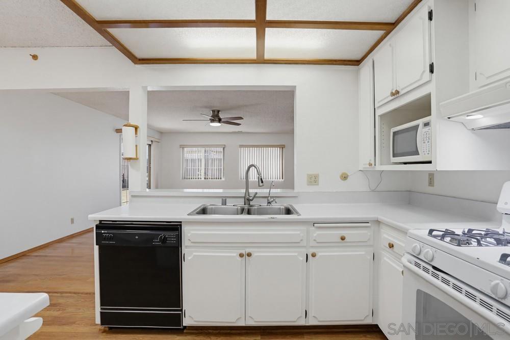 8495 Flanders - photo 11