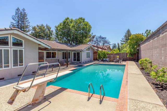 19718 Solana Drive, Saratoga CA: https://media.crmls.org/mediaz/aa0c99c6-358f-4d72-a453-fd1d5fb2e982.jpg