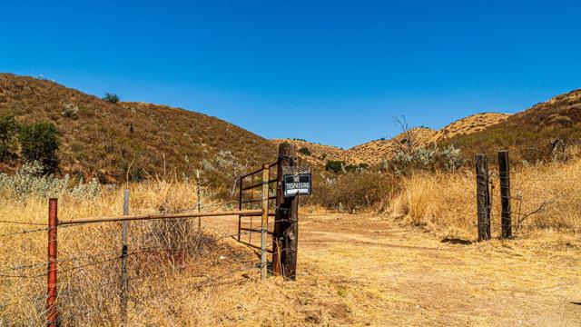 0 HWY 146, Soledad CA: https://media.crmls.org/mediaz/aa0d7dbe-0b39-47eb-b3f7-270013c52a02.jpg