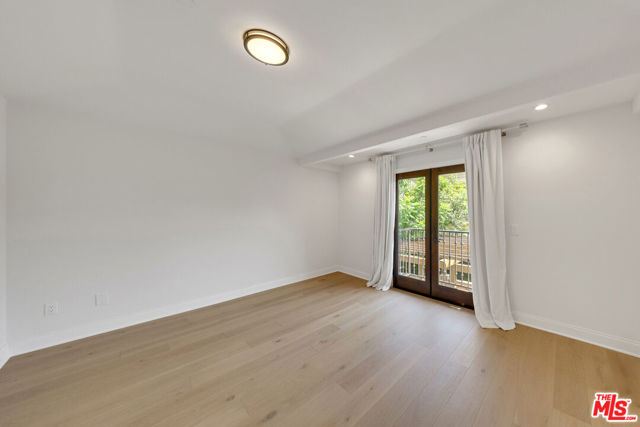 2449 Oswego Street, Pasadena CA: https://media.crmls.org/mediaz/aa10072c-02ed-4ca2-ad57-a72af792bd05.jpg