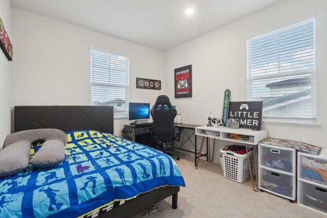 1941 Camden Street, Hollister CA: https://media.crmls.org/mediaz/aa112419-ac30-4bbe-9fad-072fa7007942.jpg