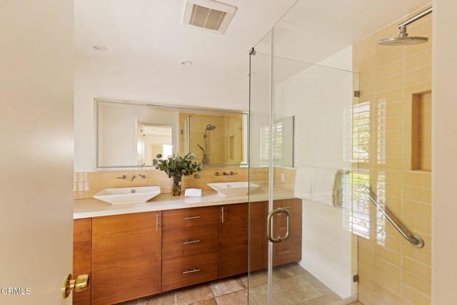 756 Linda Vista Avenue, Pasadena CA: https://media.crmls.org/mediaz/aa11d2ec-bb5f-4738-9ad3-1a3df8156592.jpg