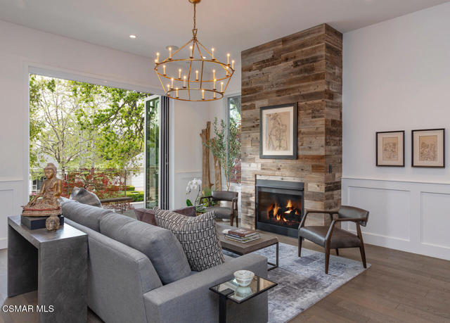 2443 Stafford Road, Westlake Village CA: https://media.crmls.org/mediaz/aa123964-b3cc-4c3b-98eb-bf9d20ddfea6.jpg