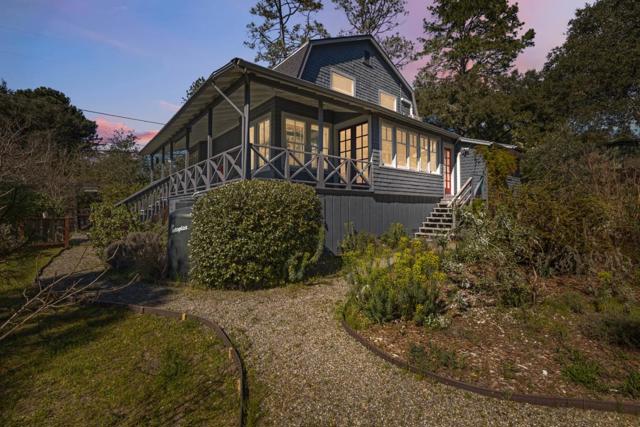 130 Pine Street, Ben Lomond CA: https://media.crmls.org/mediaz/aa132841-017f-481a-b6a0-e6c0bccd7f8c.jpg