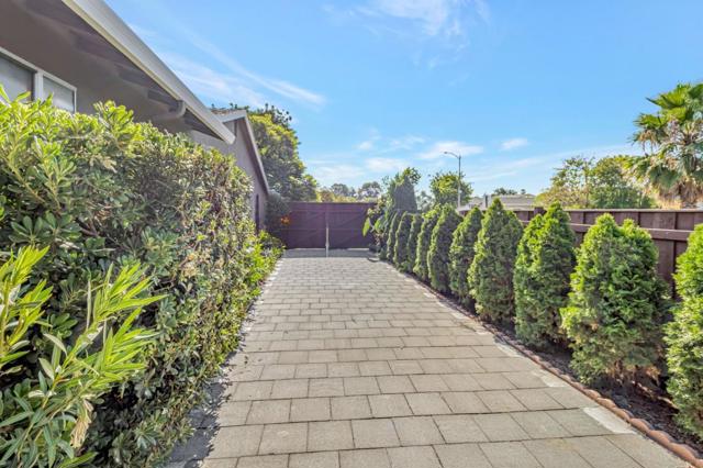 403 Mignot Lane, San Jose CA: https://media.crmls.org/mediaz/aa13b7db-74e4-4ac4-a722-e50b713ea26b.jpg