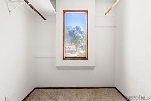 1308 Lakedale Rd, Santa Ysabel CA: https://media.crmls.org/mediaz/aa13e67f-464c-4e44-9b79-4fcb3c3831db.jpg