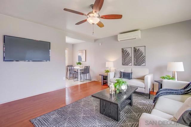 3275 Moccasin Ave, San Diego CA: https://media.crmls.org/mediaz/aa148125-1210-40c8-b731-108438e3f7b5.jpg