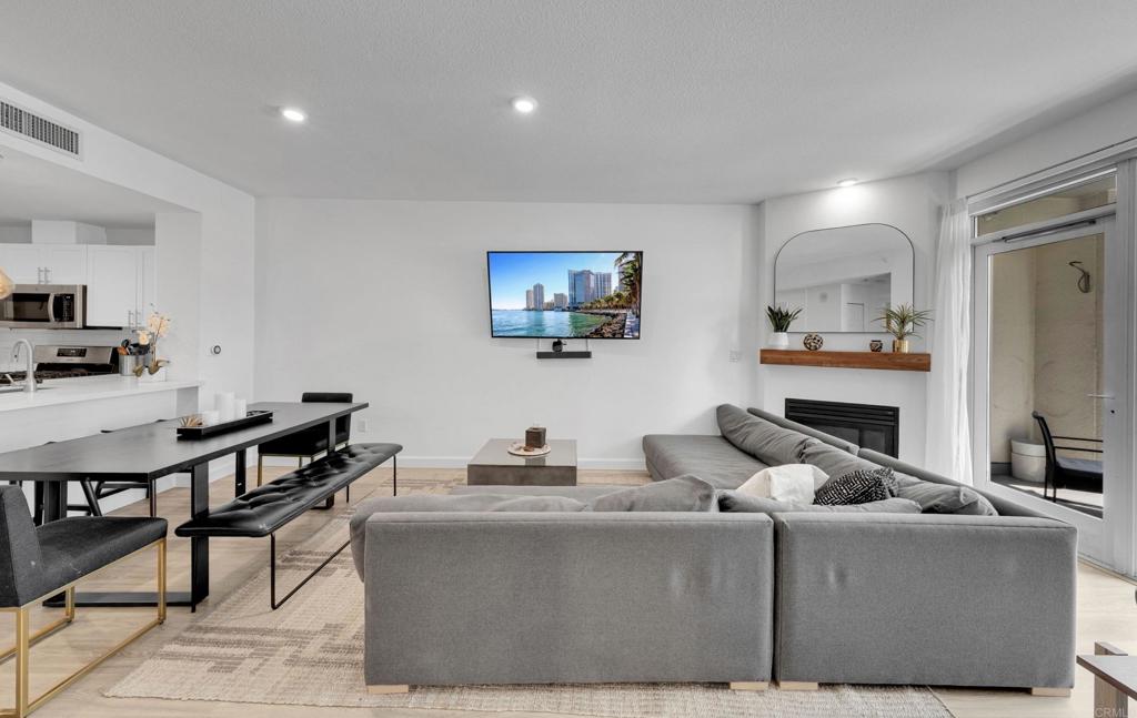1240 India Street - photo 8