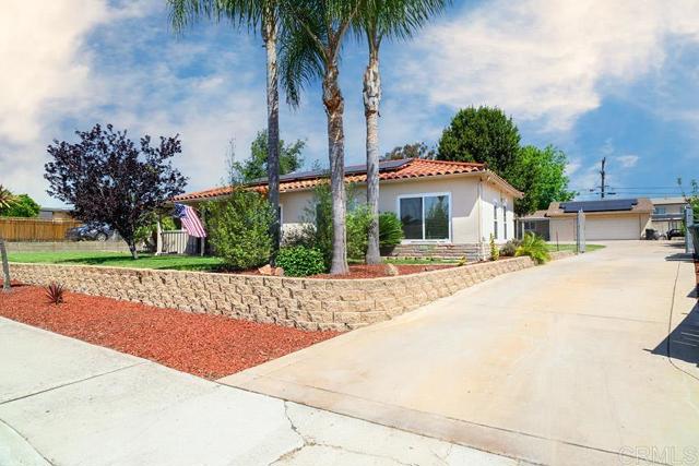 2394 Dryden Avenue, El Cajon CA: https://media.crmls.org/mediaz/aa157019-22ac-489b-97ac-3adfb4b3ac57.jpg