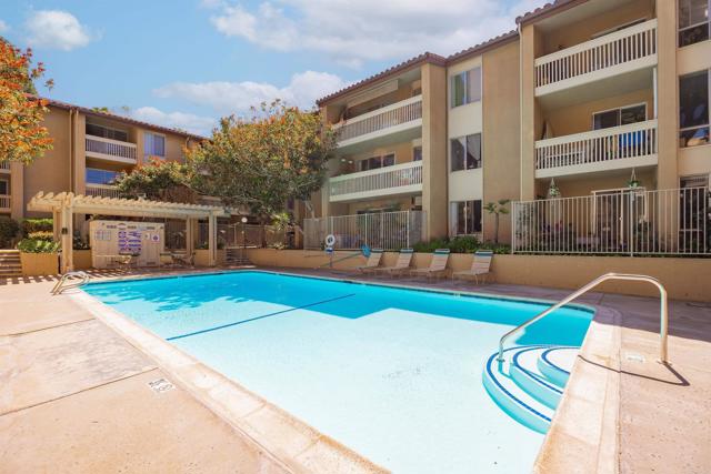 Detail Gallery Image 22 of 25 For 1855 Diamond St #122,  San Diego,  CA 92109 - 2 Beds | 2 Baths