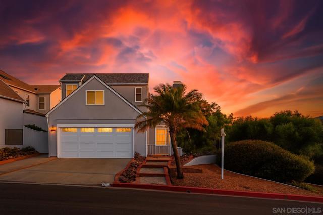 4503 Carnaby, Carlsbad CA: https://media.crmls.org/mediaz/aa16e6f0-06e3-4964-a1e8-14289b9610e2.jpg