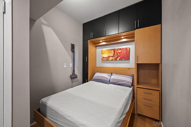 Image 18 of 29 For 445 Island Avenue  614