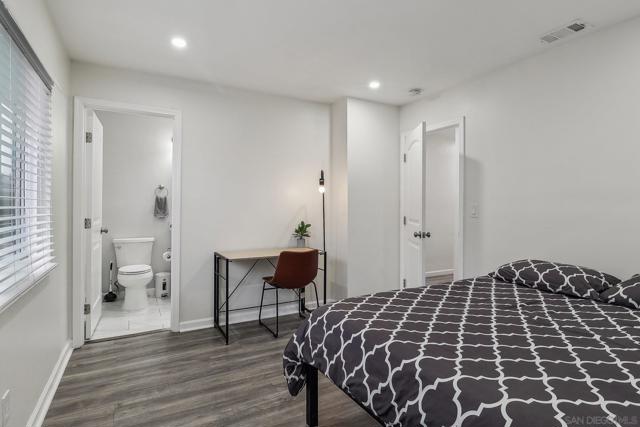 6242 Thorn St, San Diego CA: https://media.crmls.org/mediaz/aa1876c7-3a5a-404a-b7aa-35424cd80eaf.jpg
