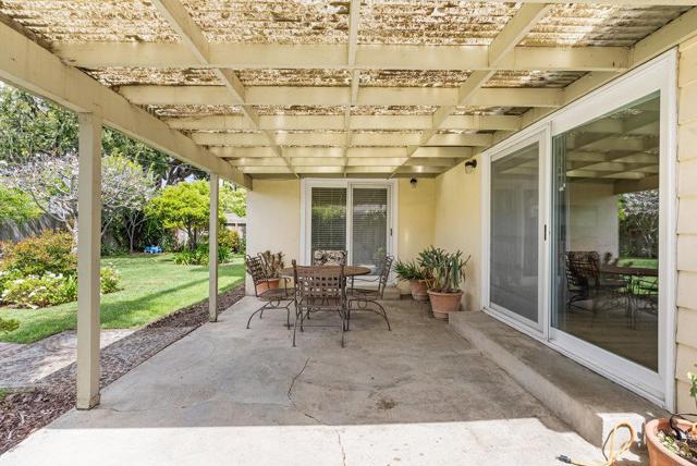 1052 San Simeon Drive, Salinas CA: https://media.crmls.org/mediaz/aa194920-4f4e-46d7-b7bd-4acc3befee0b.jpg