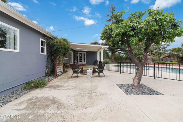 1881 Wellesley Drive, Thousand Oaks CA: https://media.crmls.org/mediaz/aa1950f0-7585-4faf-a42e-c46d27d9470b.jpg