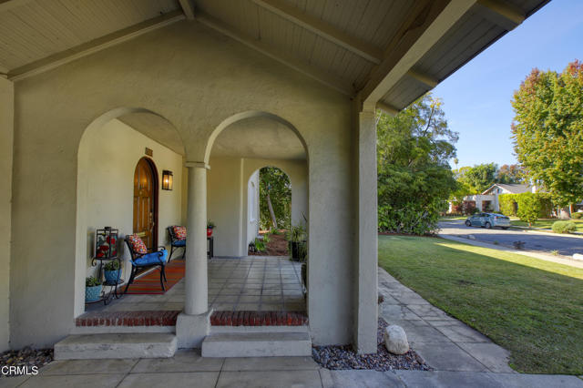 Detail Gallery Image 2 of 28 For 500 Eldora Rd, Pasadena,  CA 91104 - 4 Beds | 2/1 Baths