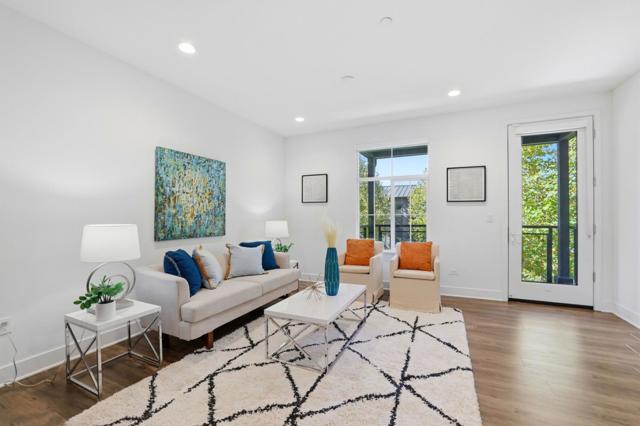 238 Railway Avenue, Campbell CA: https://media.crmls.org/mediaz/aa1ca693-a626-400e-b02d-a167c8277c06.jpg