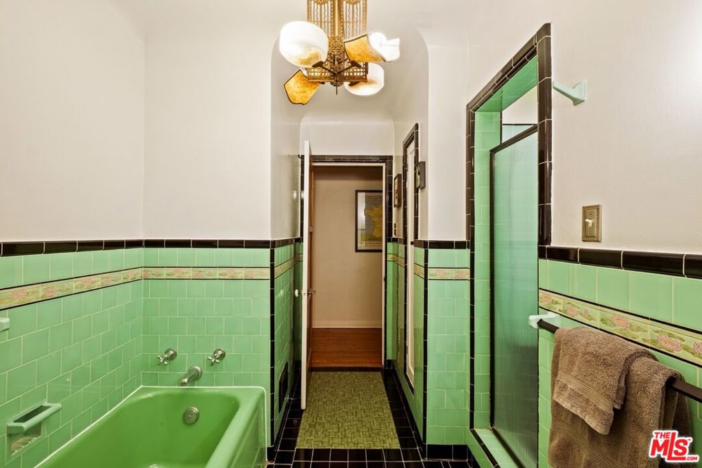 MLS #25621725 image #37