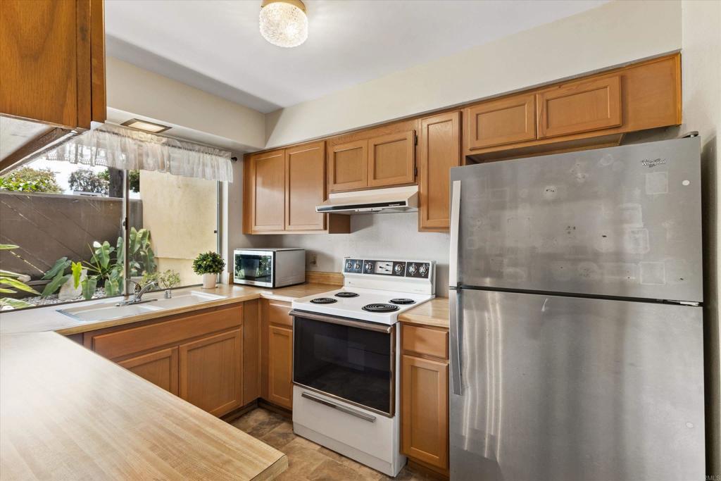 7954 Mission Center Court - photo 10