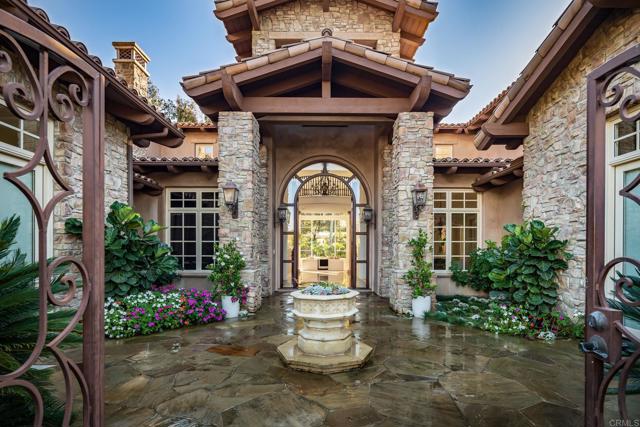 Detail Gallery Image 2 of 43 For 6627 Calle Ponte Bella, Rancho Santa Fe,  CA 92091 - 5 Beds | 6/1 Baths