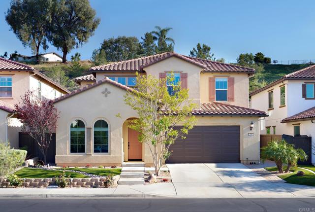 Detail Gallery Image 3 of 37 For 219 Flores Ln, Vista,  CA 92083 - 4 Beds | 2/1 Baths