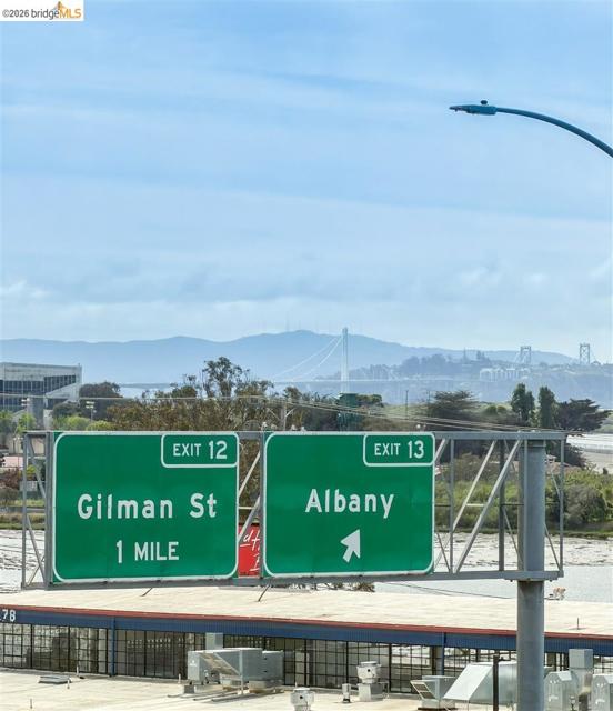 545 Pierce St, Albany CA: https://media.crmls.org/mediaz/aa1f5161-f477-43ca-94a9-a0c36f74661e.jpg