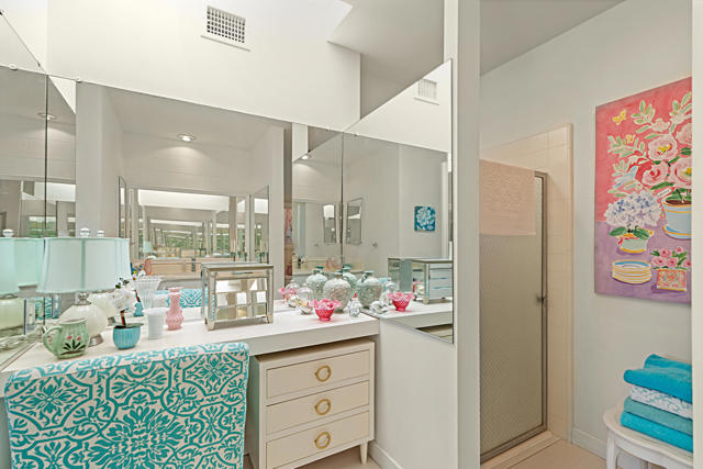 45301 Deep Canyon Road, Palm Desert CA: https://media.crmls.org/mediaz/aa1f6d44-45bc-4c0d-ac36-589e43a93932.jpg