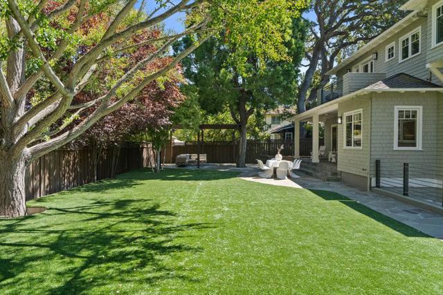 Image 82 of 92 For 1180 Lemon Avenue