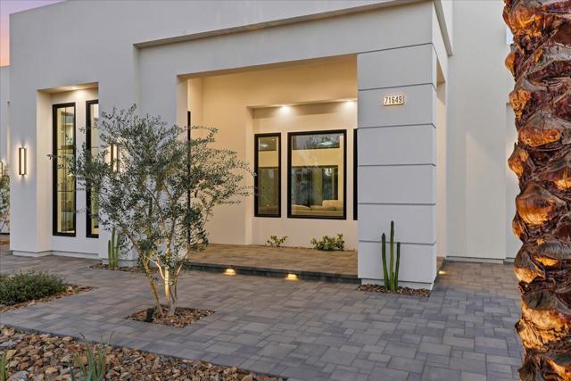 71649 Cholla Way, Palm Desert, CA 92260