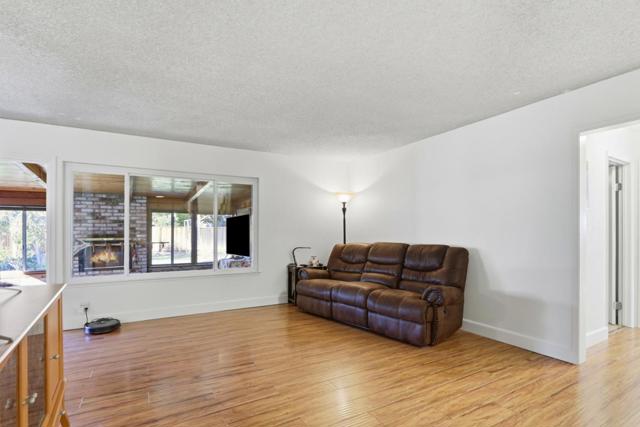 493 Crosslees Drive, San Jose CA: https://media.crmls.org/mediaz/aa20d34c-3278-4f9b-90a0-6f758b60aa04.jpg
