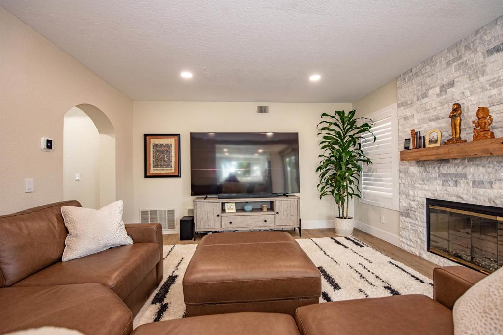 1573 Madrid Drive - photo 14