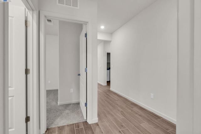 4171 Markovich Ct, Richmond CA: https://media.crmls.org/mediaz/aa233f3d-0dc3-4e6d-9c80-621ce4a4c9d3.jpg