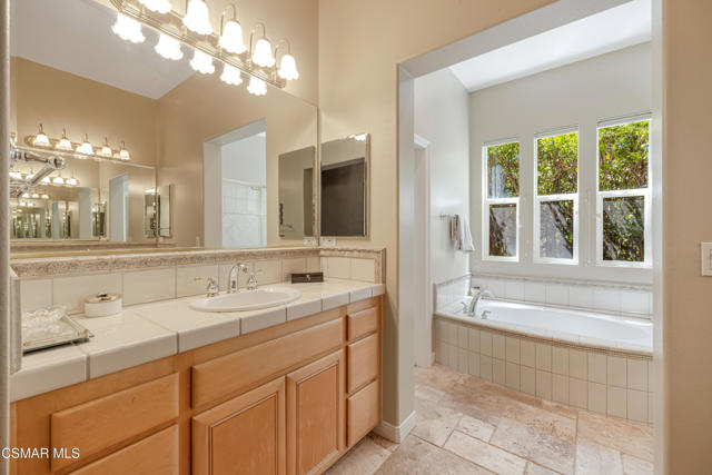 3249 Springbrook Street, Thousand Oaks CA: https://media.crmls.org/mediaz/aa2373bc-38c6-4e16-aa6b-c4a3df8e0cb6.jpg