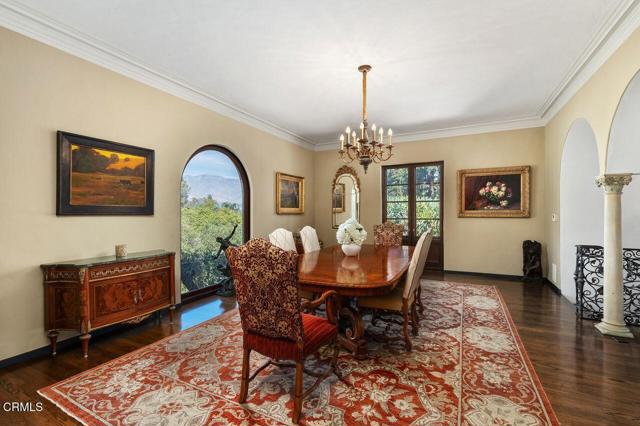 Detail Gallery Image 10 of 40 For 200 Fern Dr, Pasadena,  CA 91105 - 5 Beds | 6/2 Baths