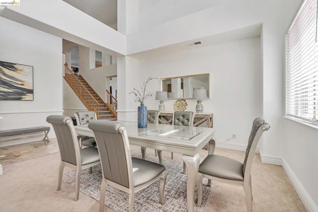 Image 16 of 58 For 5065 Carbondale