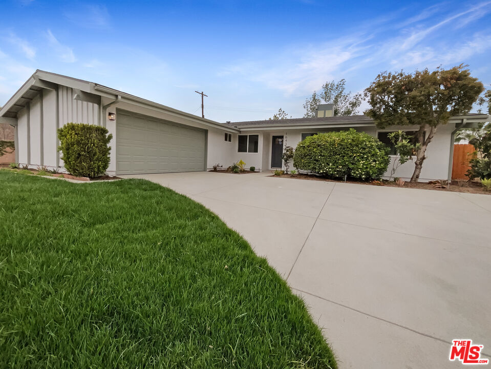 16436 Gunther Street, Granada Hills, CA 91344