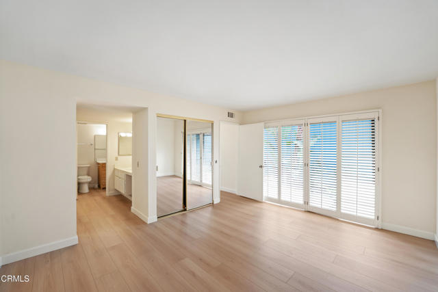 4630 Eastbourne Bay, Oxnard CA: https://media.crmls.org/mediaz/aa277ccb-e29f-43fd-ad01-02ed0abc6dc8.jpg