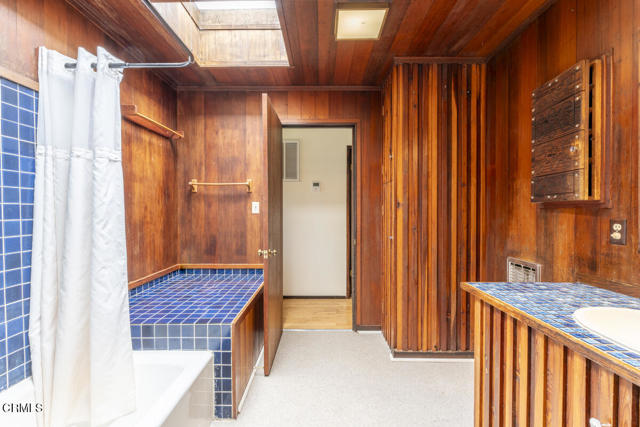 Detail Gallery Image 23 of 43 For 32371 Middle Ridge Rd, Albion,  CA 95410 - 3 Beds | 2 Baths