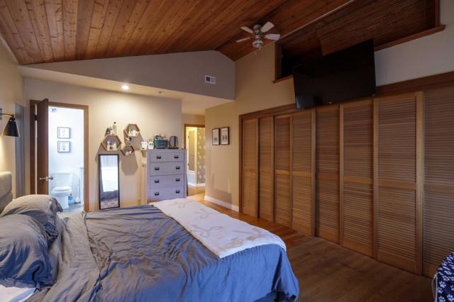 8421 Wayland Lane, Gilroy CA: https://media.crmls.org/mediaz/aa27e1be-bef1-40b0-b1a6-23c636614775.jpg